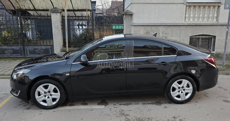 Opel Insignia 