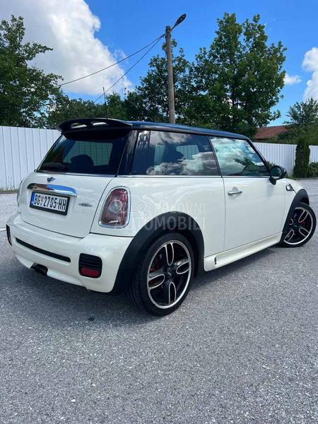 MINI John Cooper Works 