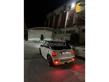 MINI John Cooper Works 