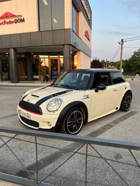 MINI John Cooper Works 