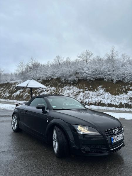 Audi TT S line