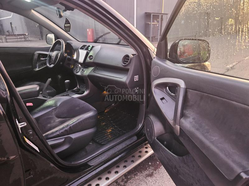 Toyota RAV 4 A.U.T.O.M.A.T.I.K