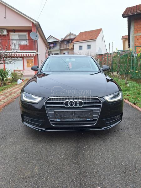 Audi A4 2.0 TDI ULTRA LED