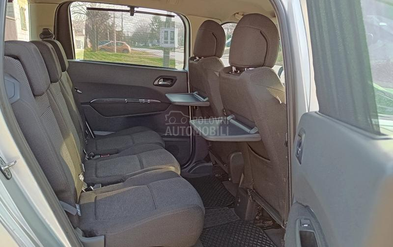 Peugeot 5008 1.6HDI/7.SED/REG.GOD