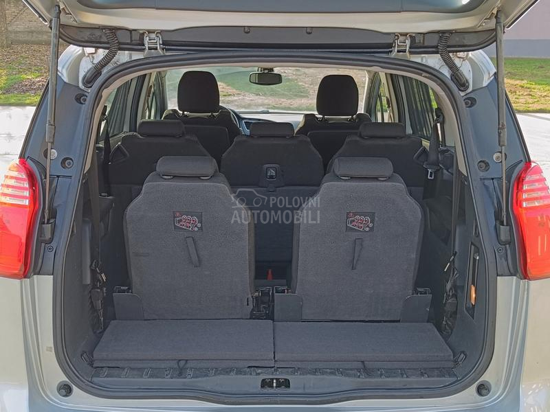 Peugeot 5008 1.6HDI/7.SED/REG.GOD