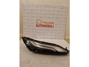 Desno dnevno svetlo za Nissan X-Trail od 2022. do 2025. god.