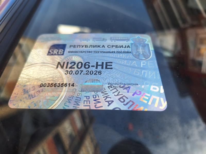 Zastava Koral VREDI POGLEDATI