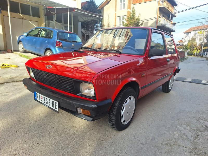 Zastava Koral VREDI POGLEDATI