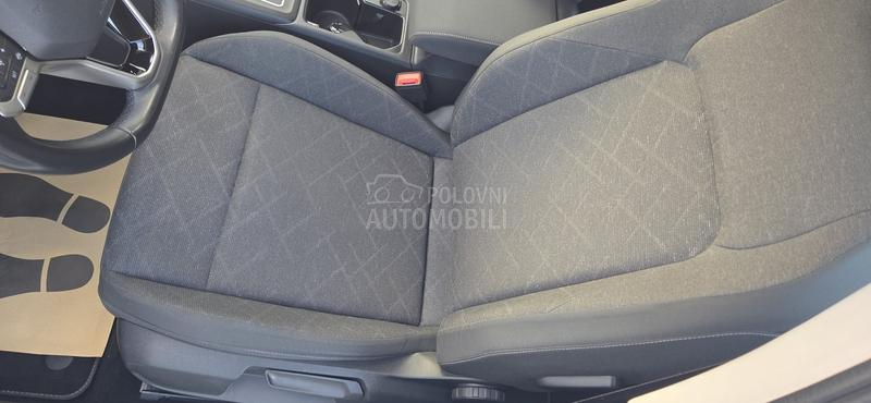 Volkswagen Golf 8 2.0 tdi dsg