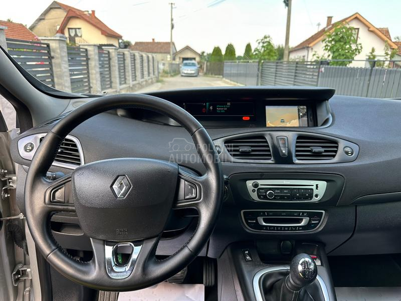 Renault Scenic 1.5 dci