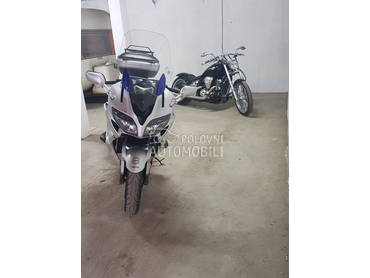 Yamaha FJR 1300