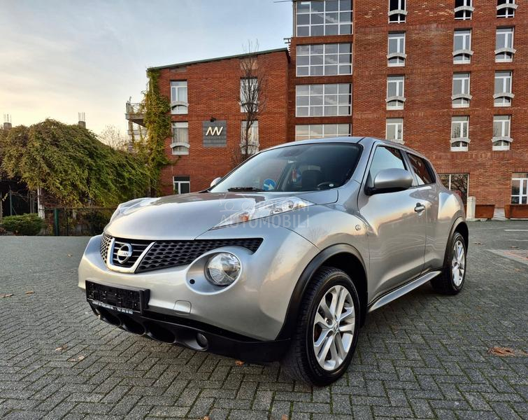 Nissan Juke 1.6//TEKNA//NAV//