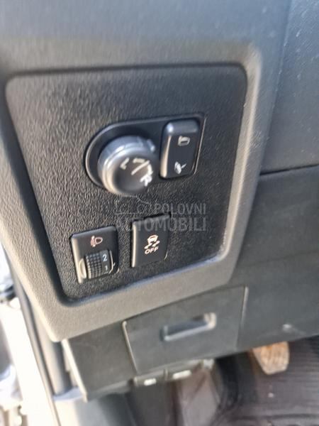 Nissan Qashqai + 2 1.6 Dci Acenta