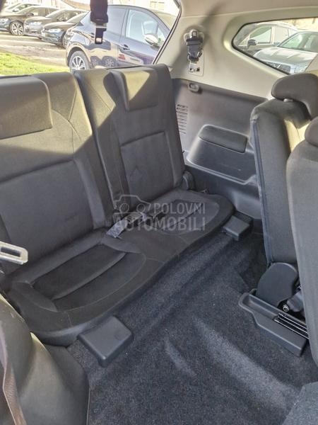 Nissan Qashqai + 2 1.6 Dci Acenta