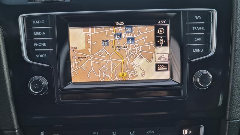 Volkswagen Golf 7 1.6TDI  HIGHLINE