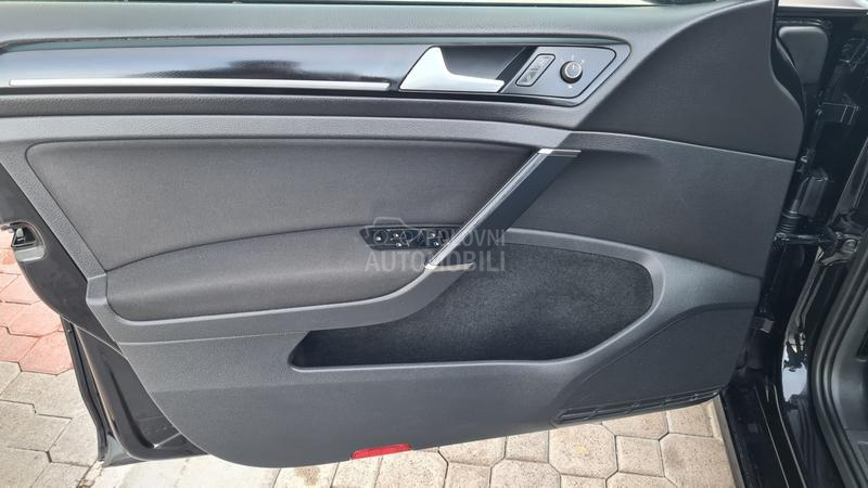 Volkswagen Golf 7 1.6TDI  HIGHLINE