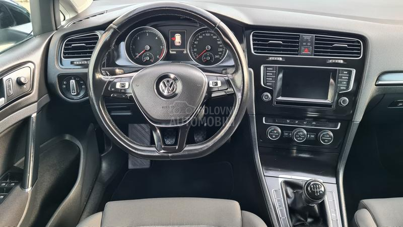 Volkswagen Golf 7 1.6TDI  HIGHLINE