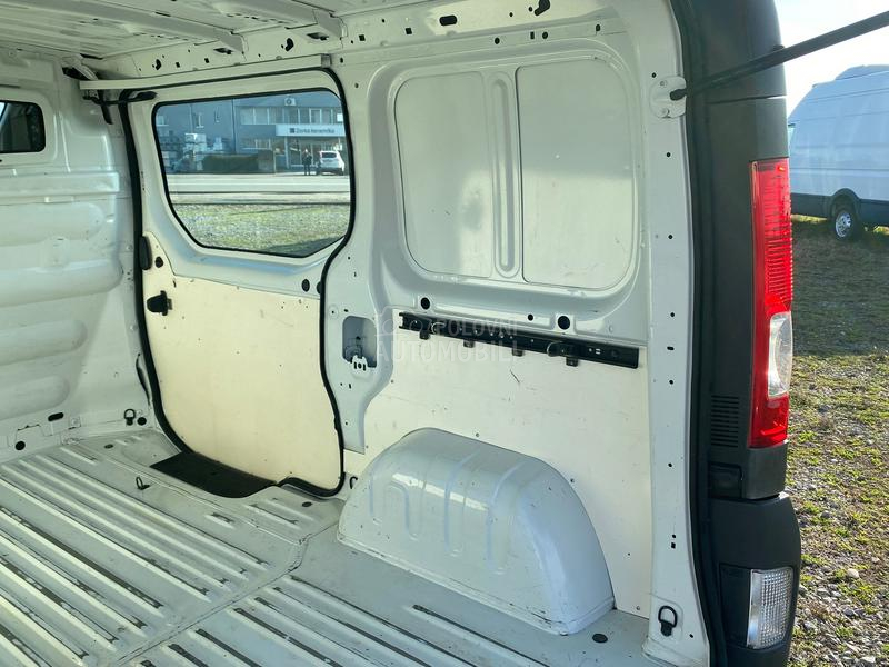 Nissan Primastar 2.0dci