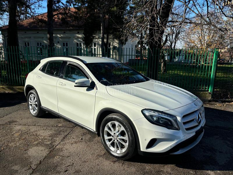 Mercedes Benz GLA 200 4 matic  Ch