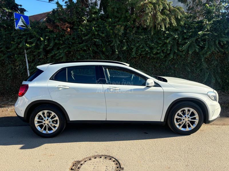 Mercedes Benz GLA 200 4 matic  Ch