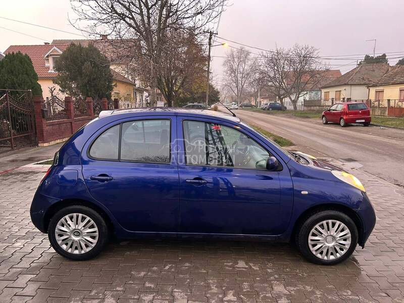 Nissan Micra 1.3i