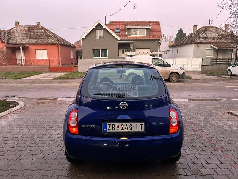 Nissan Micra 1.3i
