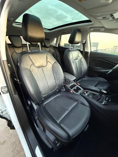 Opel Grandland X /F U L / O P R E M A