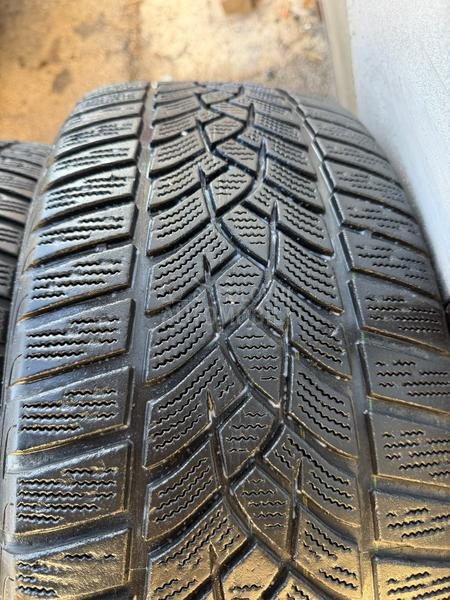 Goodyear 225/45 R18 Zimska