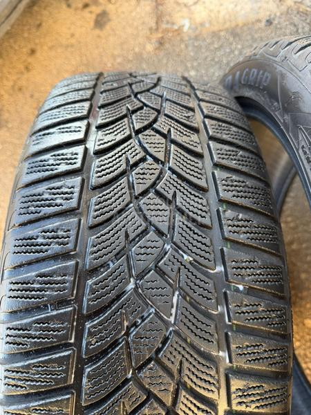 Goodyear 225/45 R18 Zimska