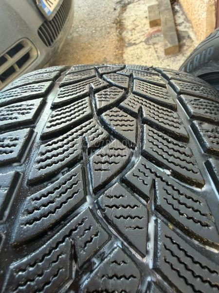 Goodyear 225/45 R18 Zimska