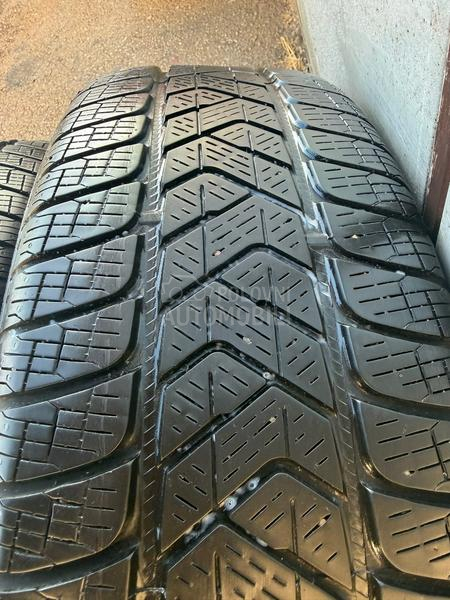 Pirelli 225/65 R17 Zimska