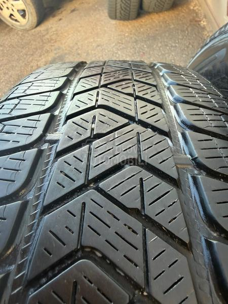 Pirelli 225/65 R17 Zimska