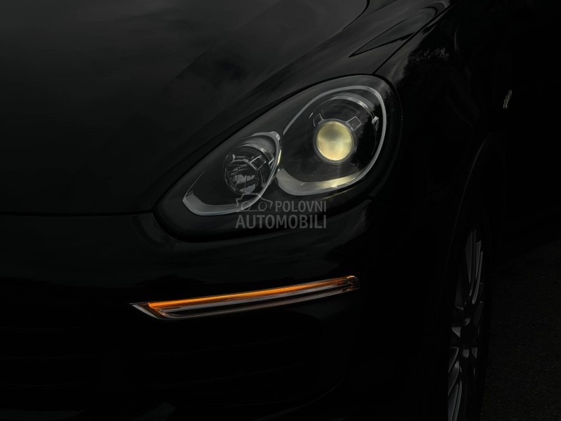 Porsche Cayenne S H Y B