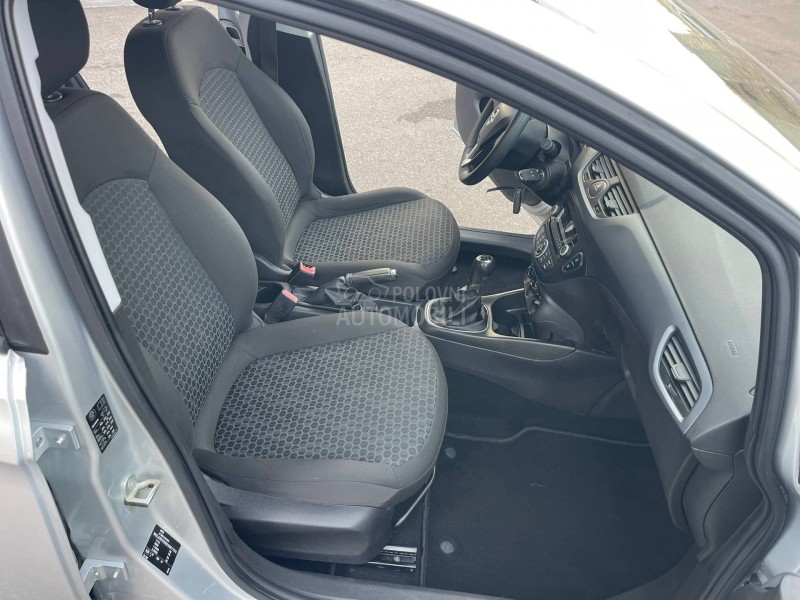 Opel Corsa E O D L I C N A