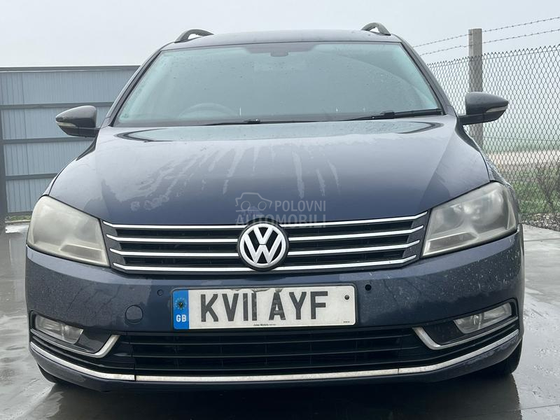 Kompletan auto u delovima