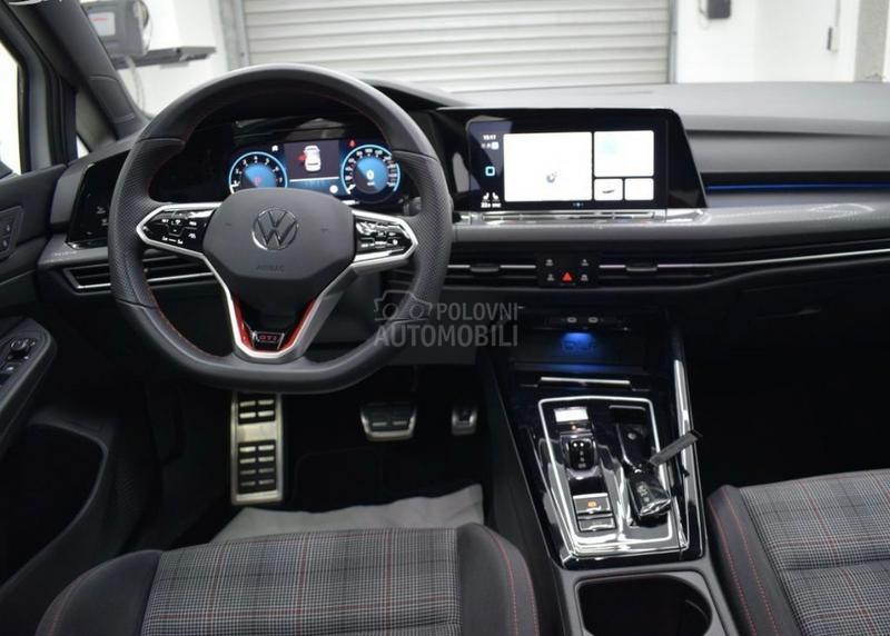 Volkswagen Golf 8 GTI