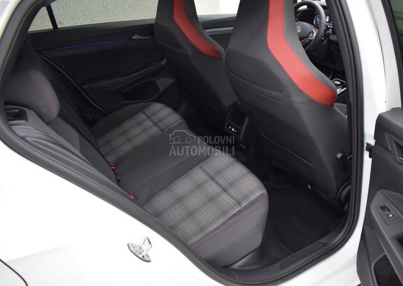 Volkswagen Golf 8 GTI