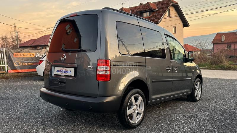 Volkswagen Caddy 1.6 TDI IZUZEETAN