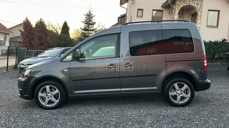 Volkswagen Caddy 1.6 TDI IZUZEETAN