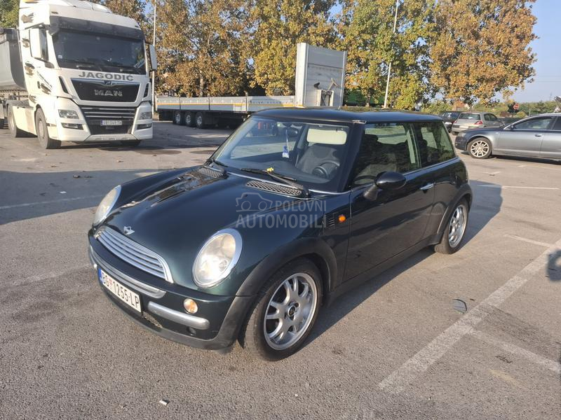 MINI Cooper 