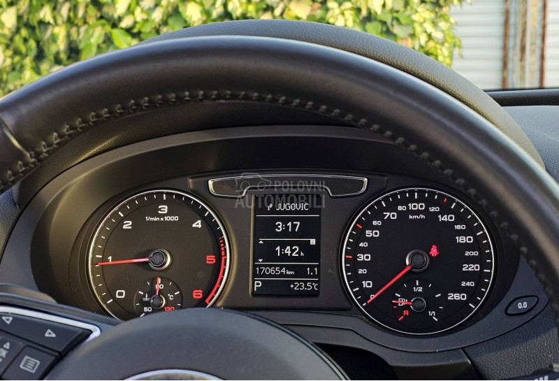 Audi Q3 2.0 TDI Quattro