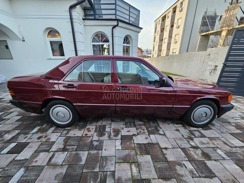 Mercedes Benz 190 2.5 D