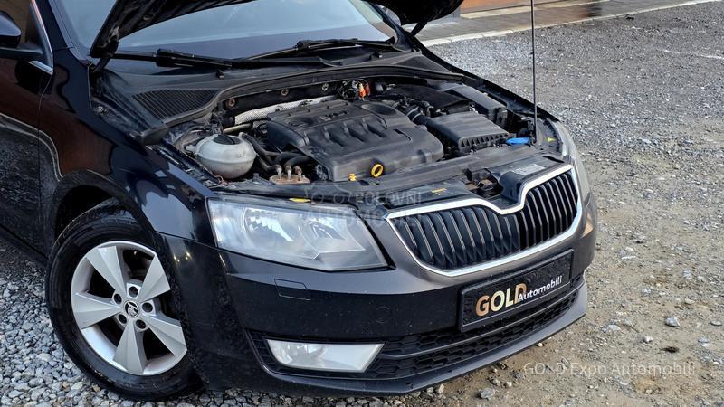 Škoda Octavia 2.0 TDi DSG ELEGANCE
