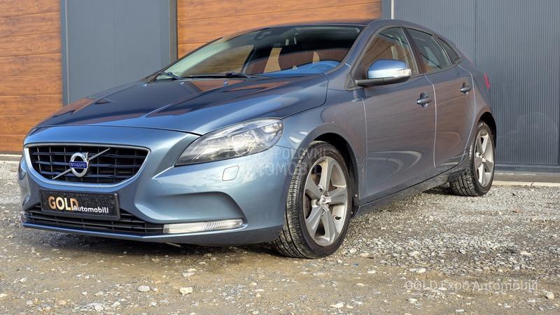 Volvo V40 1.6 D2 OCEAN RACE