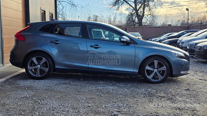 Volvo V40 1.6 D2 OCEAN RACE