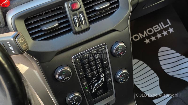 Volvo V40 1.6 D2 OCEAN RACE