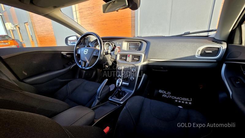 Volvo V40 1.6 D2 OCEAN RACE