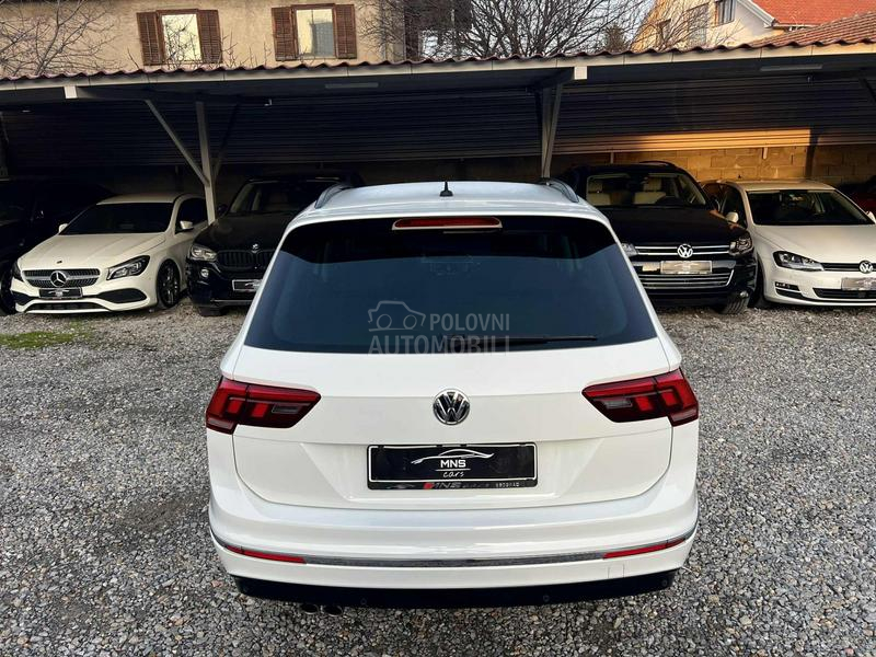 Volkswagen Tiguan R line/4x4/ACC