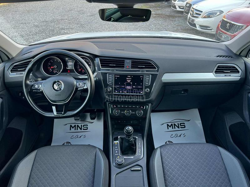 Volkswagen Tiguan R line/4x4/ACC