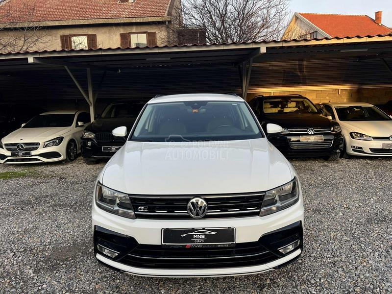 Volkswagen Tiguan R line/4x4/ACC
